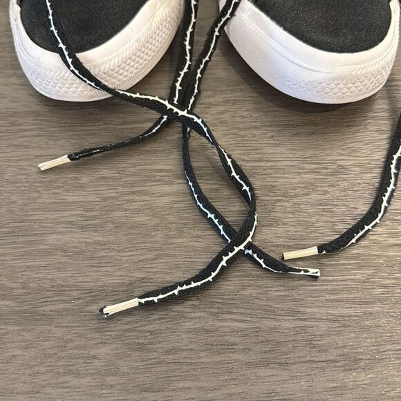 Converse One Star Pro Roses A01579C Black Red Suede Skateboard size‎ 5.5 mens - Picture 9 of 11